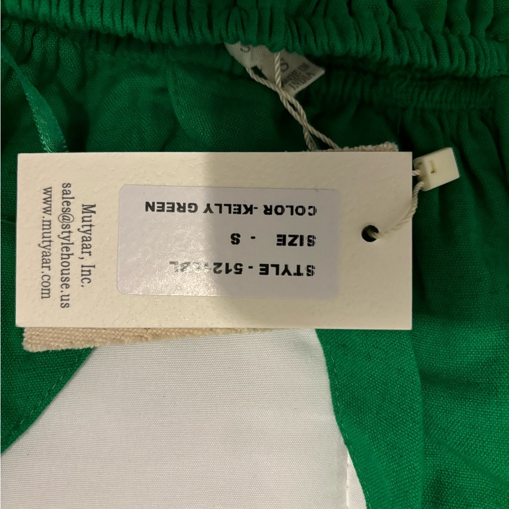 Flowy top - Picture 3 of 3